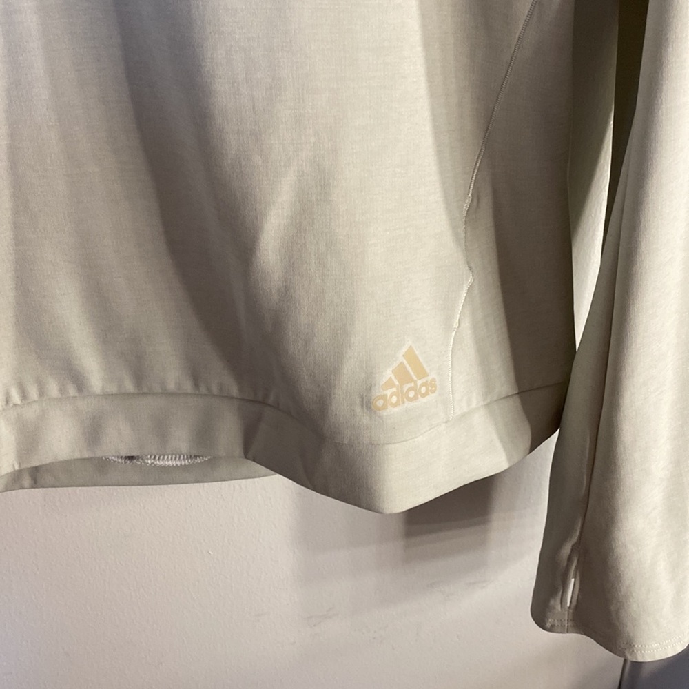 Adidas workout sweater - Picture 3 of 3
